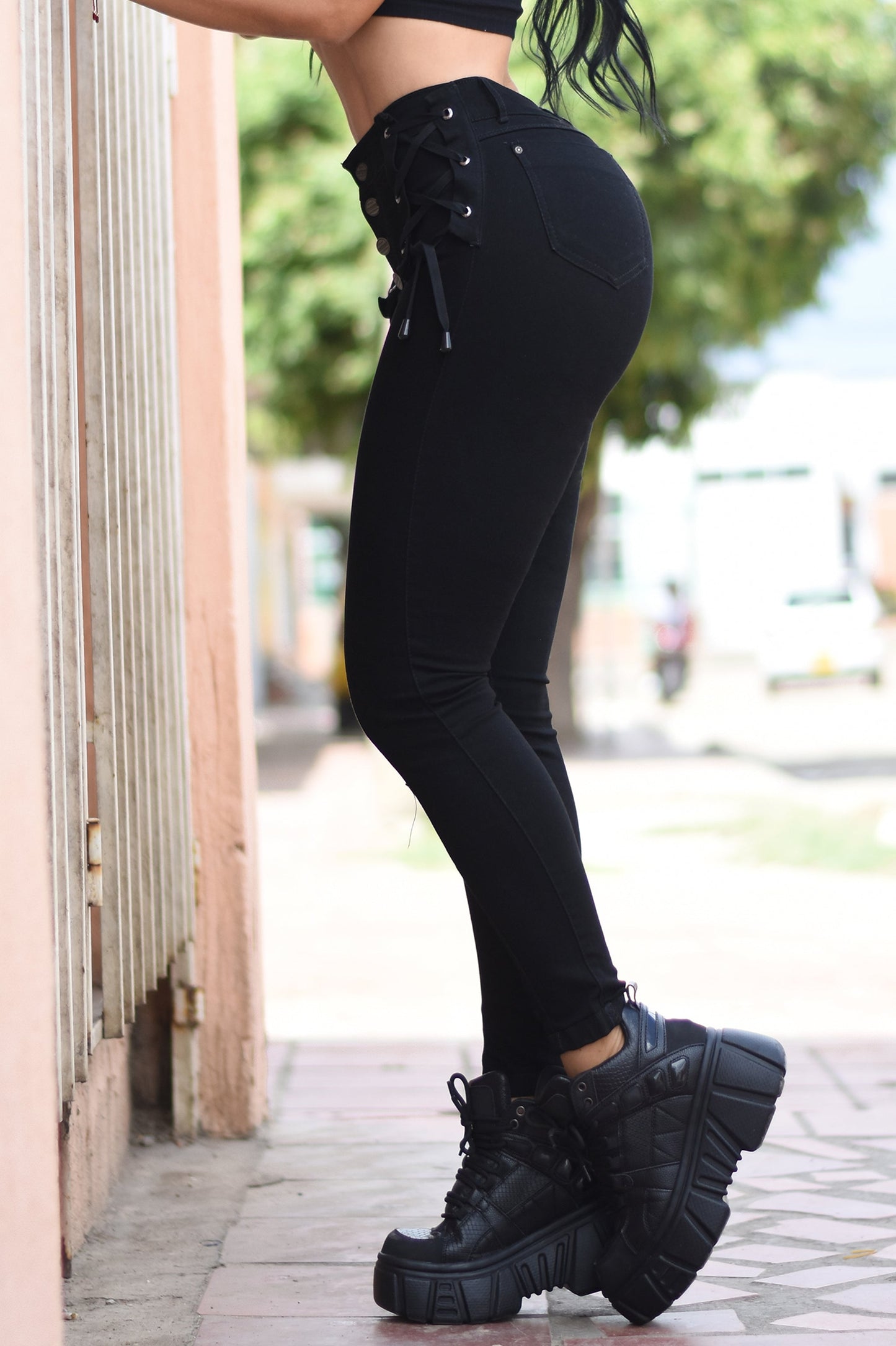 SKINNY NEGRO MOLDEADOR REF. BY-40397