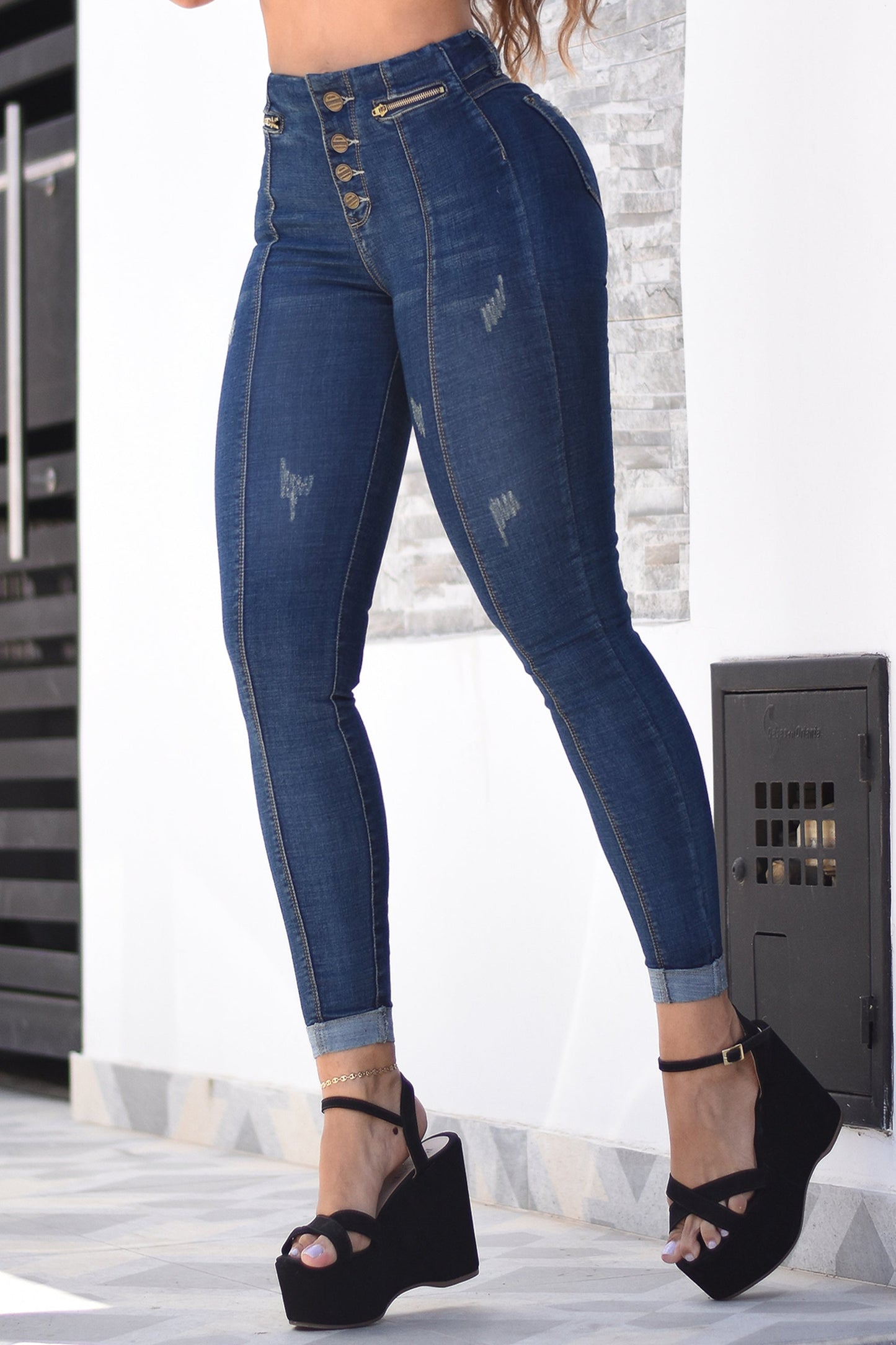 SKINNY MOLDEADOR REF. BY-40390