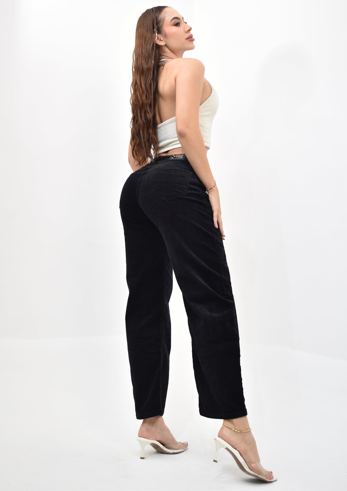 ESTILO BARREL "TENDENCIA" REF. BY264023