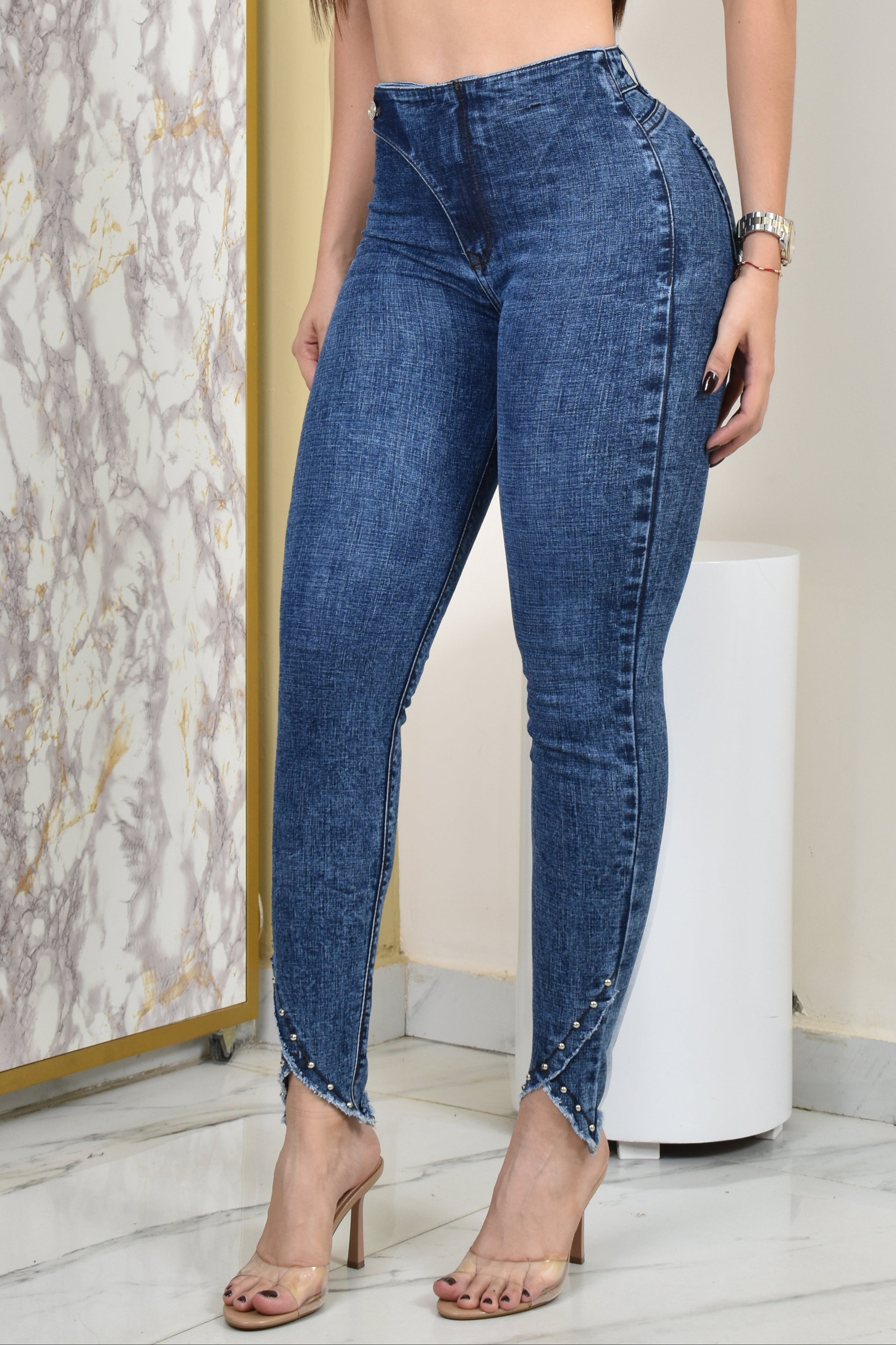 JEANS SKINNY MOLDEADOR ASIMETRICO REF. BY-254059